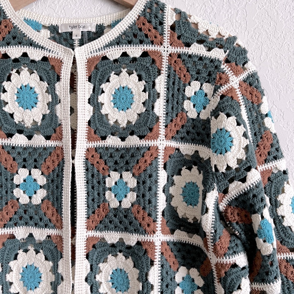 Tyler Böe Crocheted Mid Length Cardigan Sweater Granny Square Crochet S … - Picture 6 of 16